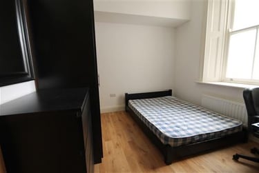 5 bed flat, Belle Grove Terrace, Spital Tongues, Newcastle, NE24LL - Image 9